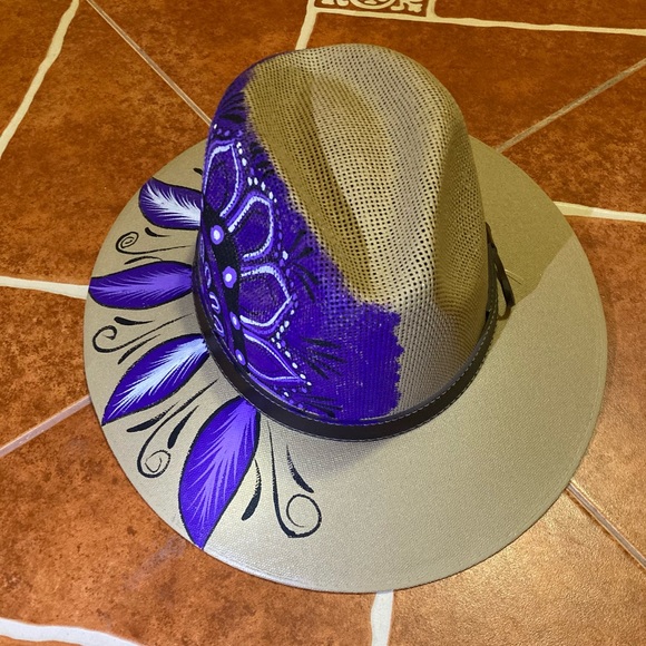 Hand painted Mexico hat - Picture 5 of 8